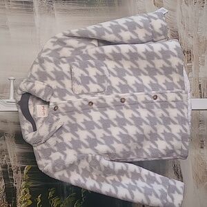 NWT! Cat & Jack Girls XS gray cream cozy button up sweatshirt
